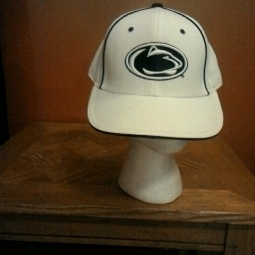 Penn fitted - Picture 4 of 4